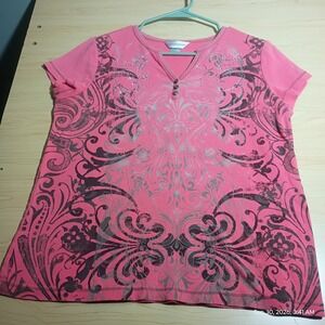 Christopher & Banks Graphic Tee Women L Pink Grey Scroll Rhinestone Henley